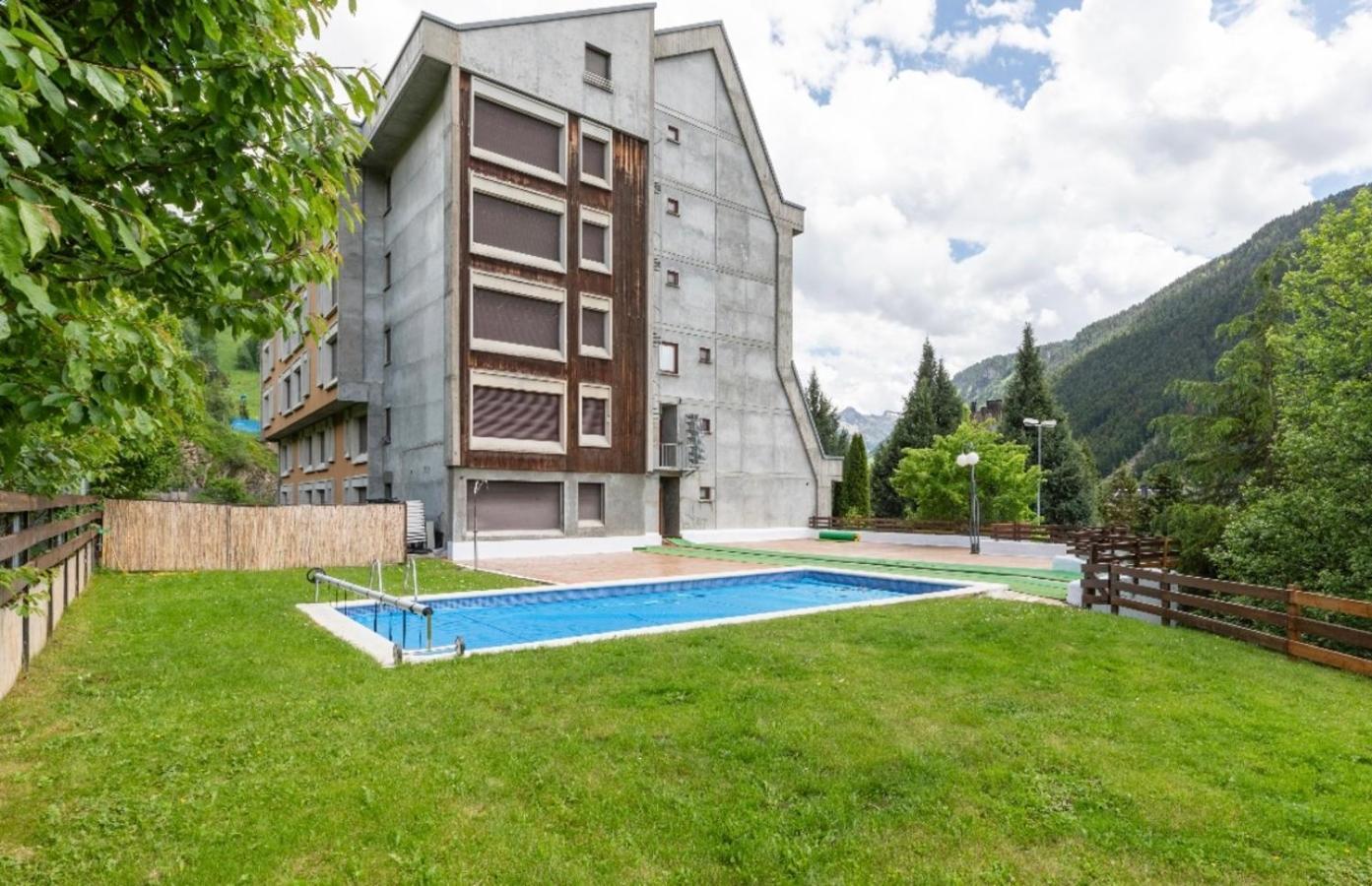 Apartmán Chic Humaralet, Pie De Pistas, Free Parking Baqueira Beret Exteriér fotografie